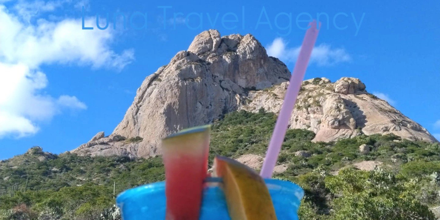 Clientes felices en la playa